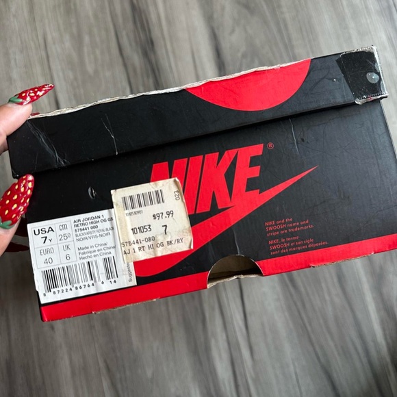 Air Jordan 1 Retro High OG GS 'Royal' 2013 - Picture 8 of 8